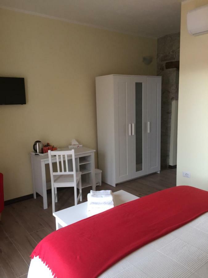 Bomarosa B&B Bosa Extérieur photo